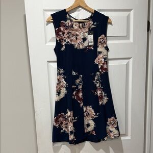 Dynamite Navy Floral Sleeveless Fit-and-Flare Dress
